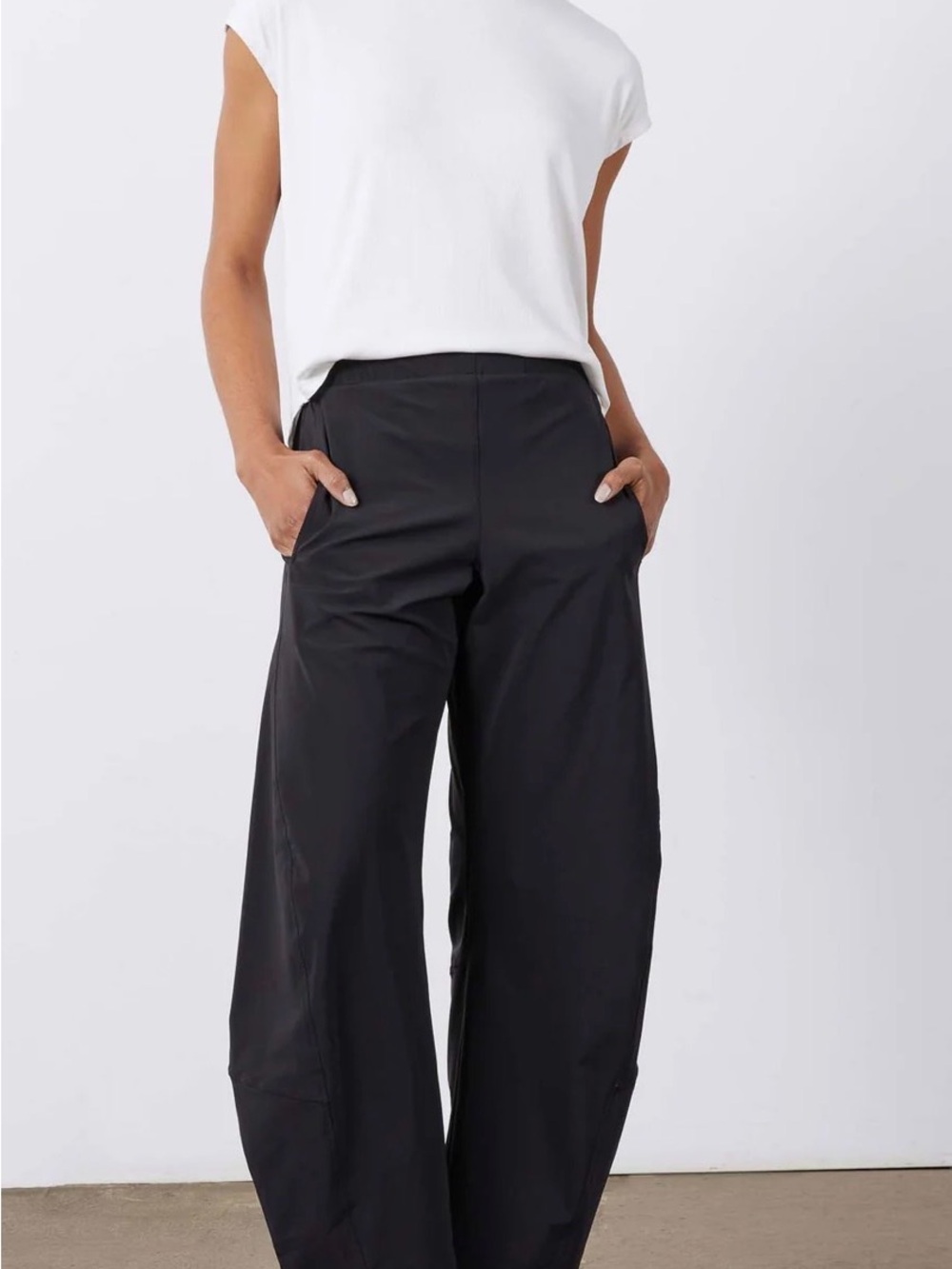 On the loose work pants